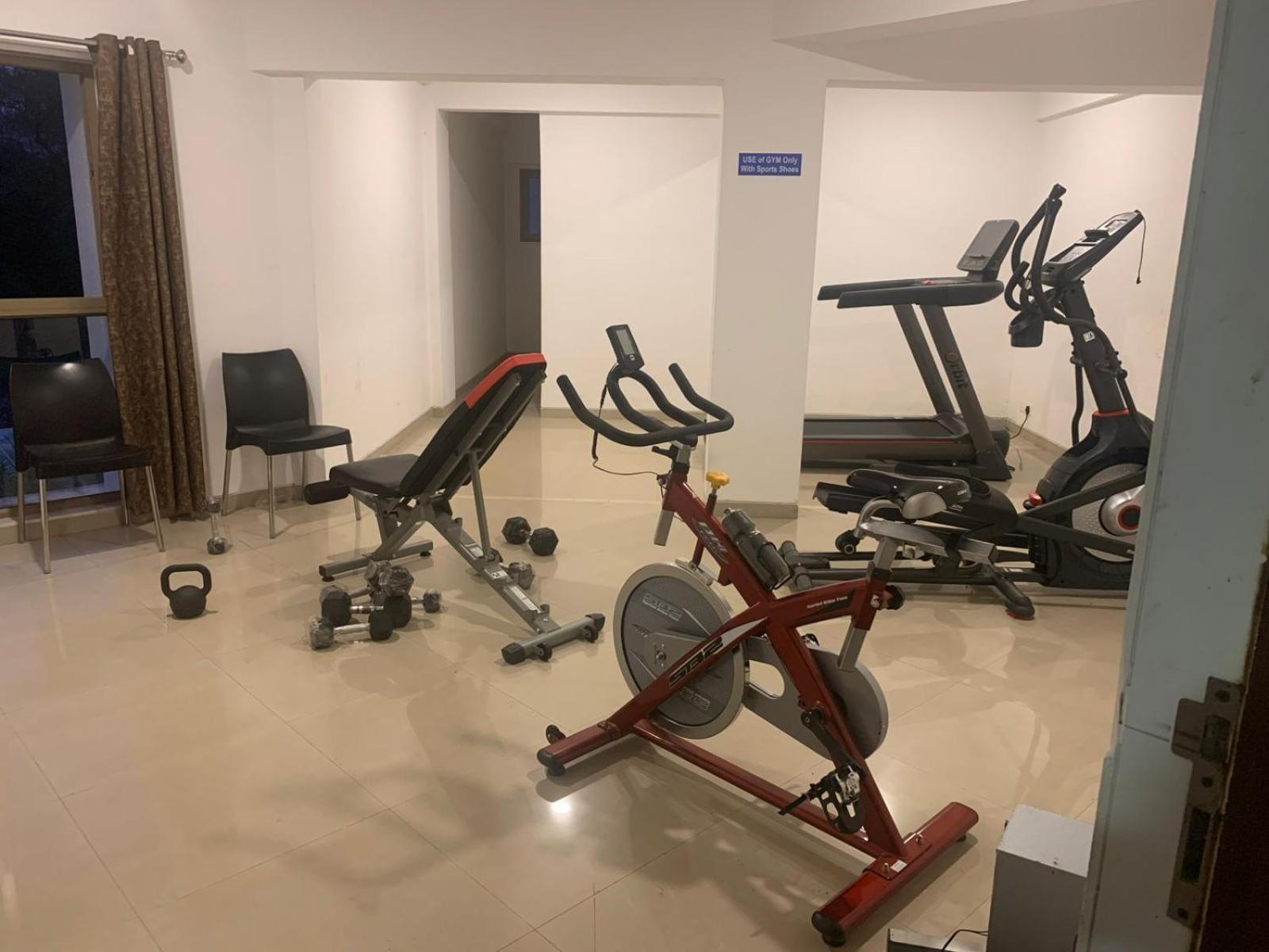 Mizzle Exotica Lonavala Apartment ภายนอก รูปภาพ