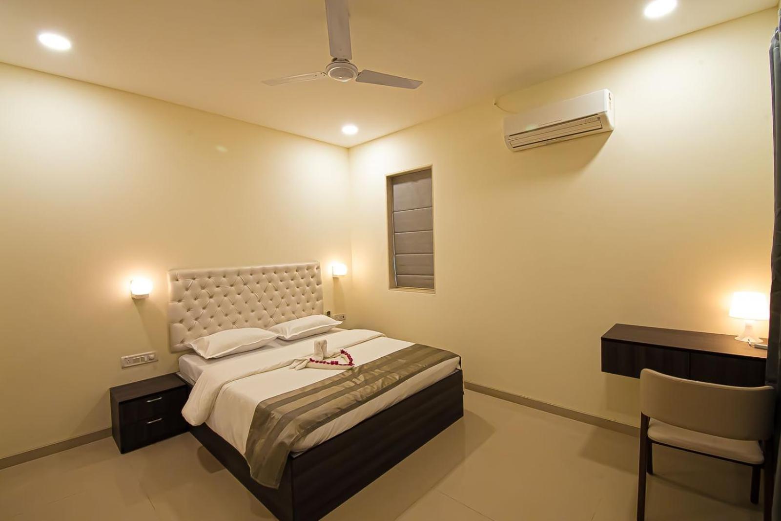 Mizzle Exotica Lonavala Apartment ภายนอก รูปภาพ