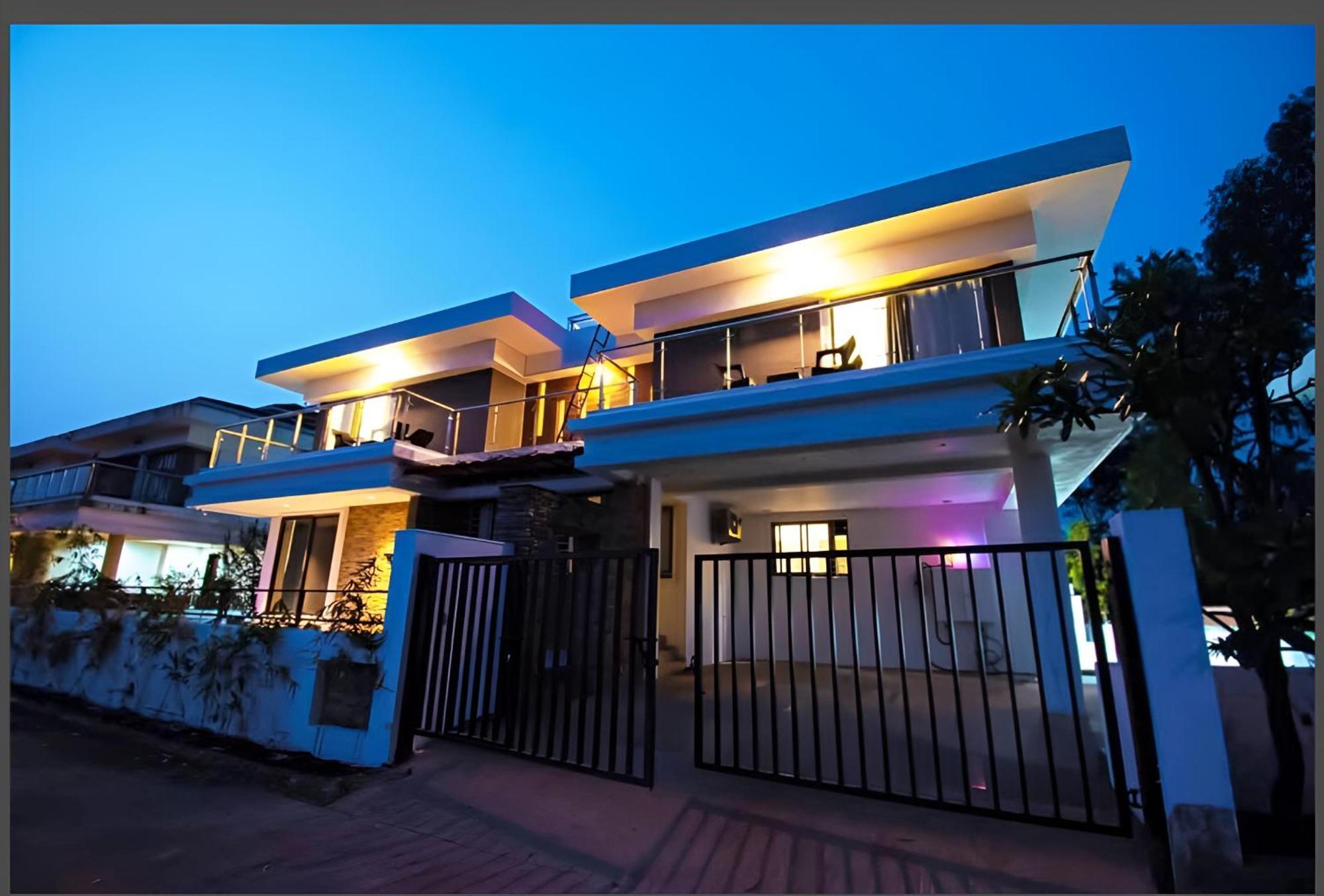 Mizzle Exotica Lonavala Apartment ภายนอก รูปภาพ
