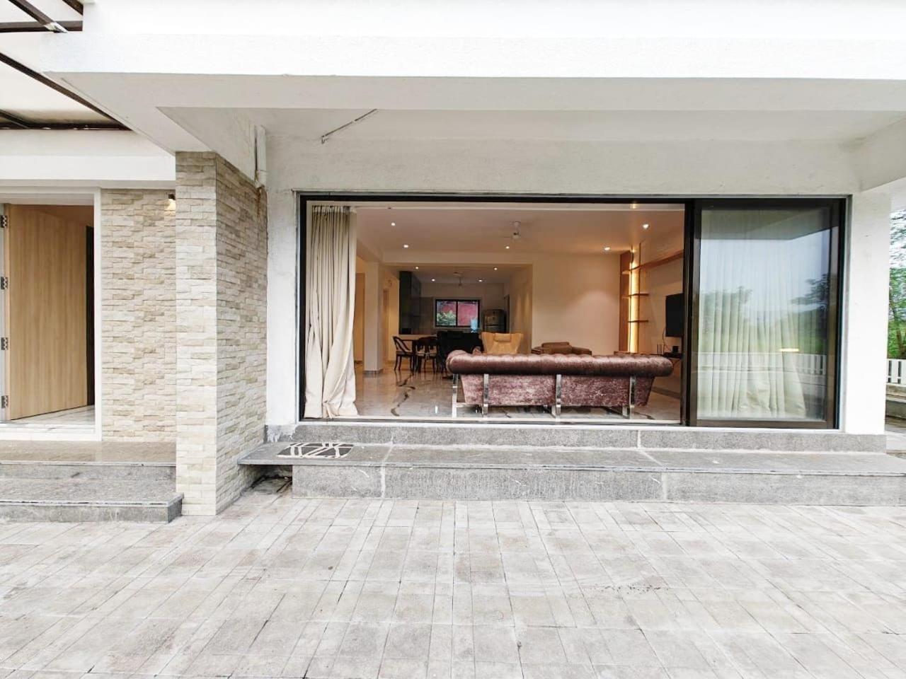 Mizzle Exotica Lonavala Apartment ภายนอก รูปภาพ